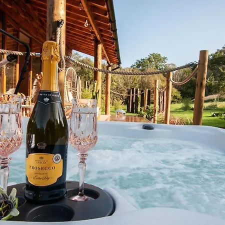 The Chard, Netherby, A Micro In A Rural Setting With A Hot Tub * Longtown (Cumbria)